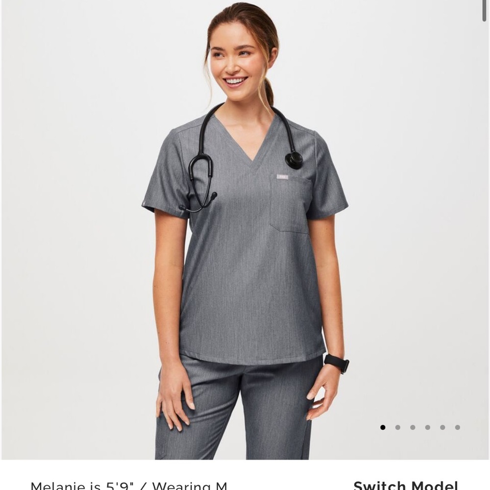 Figs Catarina one pocket scrub top- graphite color. Medium, great condition!